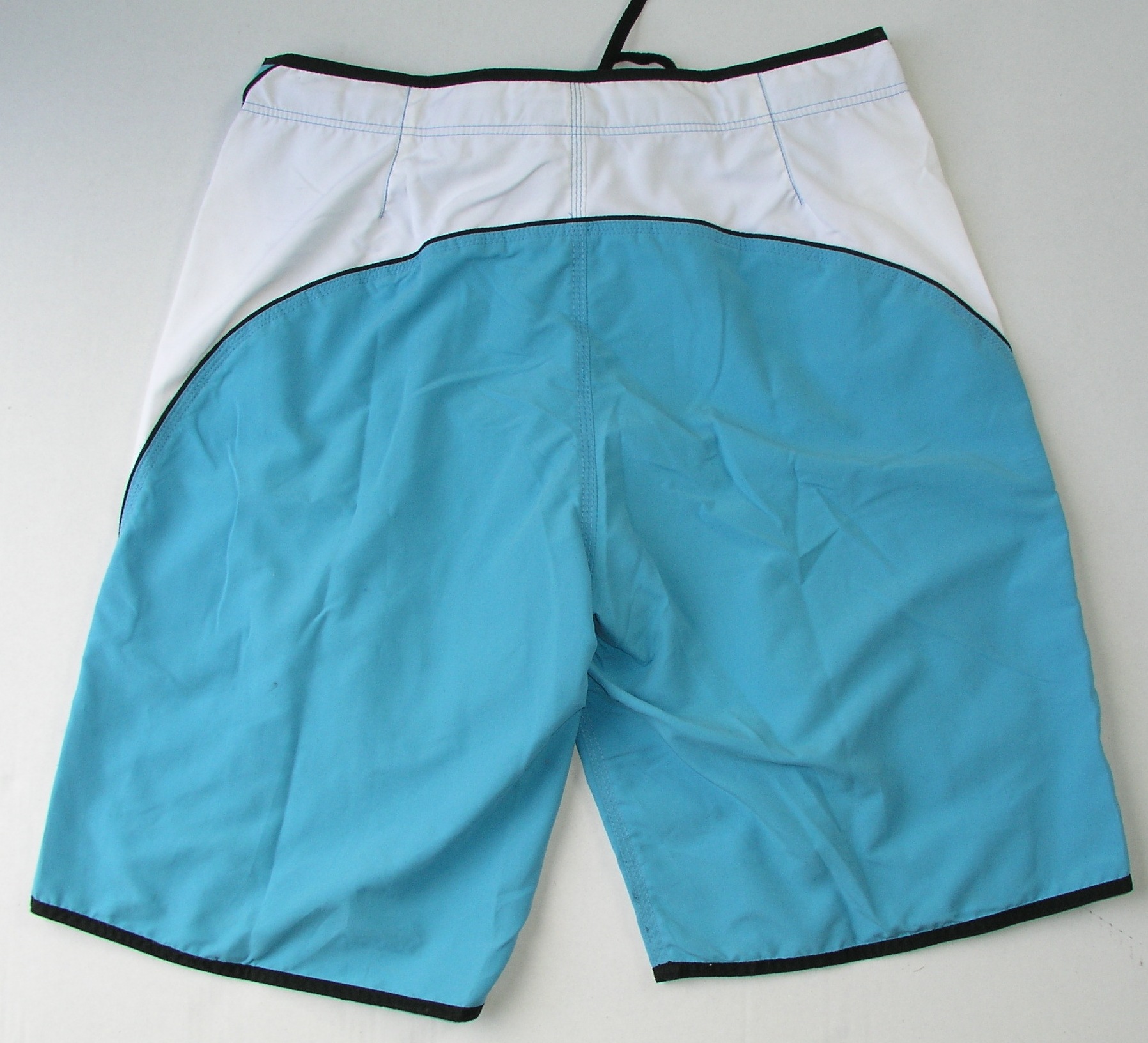 boardshort bleu back