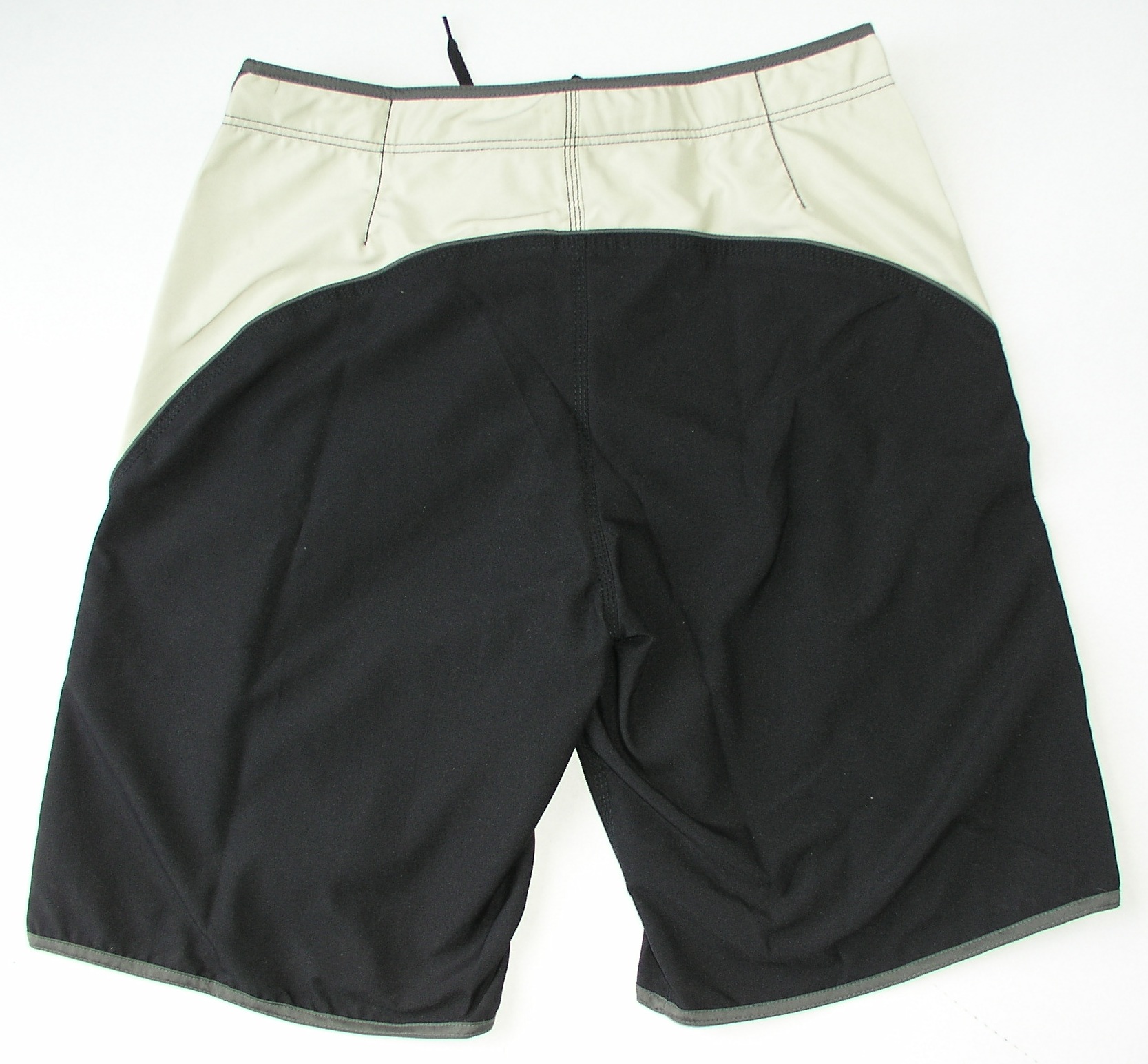 boardshort creme back